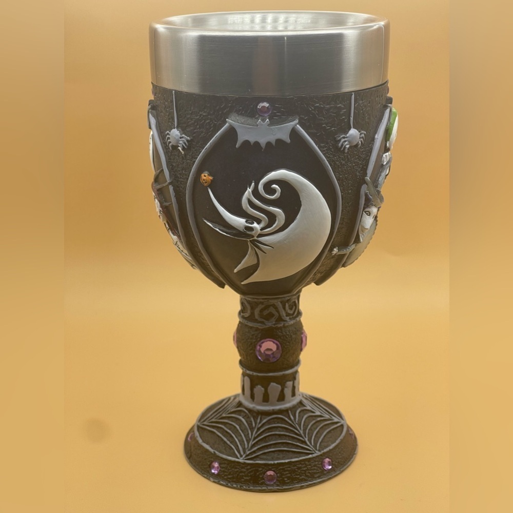 Enesco Disney Showcase Nightmare Before Christmas Characters Decorative Chalice - Picture 6 of 13